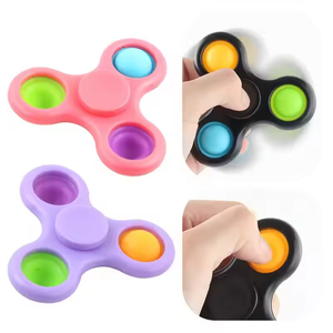 Sáng Tạo hai mặt tay <span class=keywords><strong>spinner</strong></span> ngón tay con quay hồi chuyển ngón tay con quay hồi chuyển ba lá <span class=keywords><strong>Fidget</strong></span> <span class=keywords><strong>Spinner</strong></span> cho đồ chơi giảm áp Quà Tặng - Product Image 4