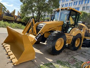 รถตักล้อยาง JCB 4CX PRO 3CX SITEMASTER 4x4 พร้อมเครื่องยนต์ CAMC ระบบเกียร์ประสิทธิภาพสูง ปั๊มไฮดรอลิก รับน้ำหนักได้ 7 ตัน พร้อมหัวตักด้านหน้า รับประกัน 4 ปี - Product Image 3