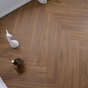 ตัวอย่างฟรี พื้นไม้โอ๊คสำเร็จรูปเกรดพรีเมียมสำหรับงานก่อสร้างเชิงพาณิชย์ กันน้ำ - Product Image 1