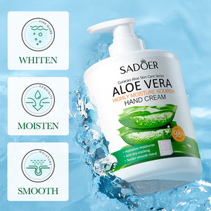 Etiquetas privadas SADOER Vitamina <span class=keywords><strong>C</strong></span> Aloe Vera Blanqueamiento Fragancia hidratante Crema de manos Loción Mejora seco y áspero para el invierno - Product Image 2