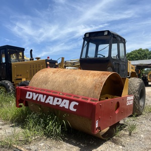Compacteur routier à tambour vibrant simple Dynapac CA30D, moteur diesel, pompe de 4,5 kW - Product Image 4