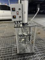 Máquina de Moldeo por Inyección Vertical Pequeña de 20T |   ABS, PP, PC, AS, PE, PET, PVC, Silicona |   Mini Inyector de Plástico para Piezas Pequeñas
