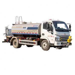 Camion d'assainissement Dongfeng Shangqi New Energy 5 mètres cubes, arroseur 4x2 Euro 4 avec moteur pompe Ningde Times - Product Image 1