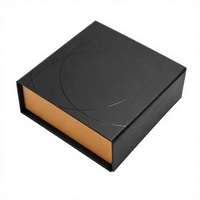 Boîte cadeau en papier magnétique avec logo personnalisé, boîte d'emballage rigide, boîte à courrier carrée imprimée pour cosmétiques