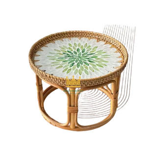 Table basse ronde en rotin durable avec incrustation de coquillages et dessus en nacre, tables d'appoint gigognes pour la décoration intérieure moderne - Product Image 1