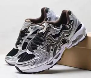 Baskets décontractées de luxe pour hommes Gel-Kayano 14, chaussures à plateforme classiques en rouge et noir, à lacets et à enfiler, avec doublure en maille - Product Image 2