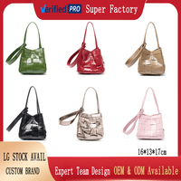 Sac fourre-tout en cuir véritable à carreaux tissés, deux poignées, ouverture supérieure, sac de voyage portable, matériau durable, style européen tendance