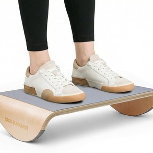 Nuevo reposapiés de madera transfronterizo, reposapiés para el hogar/oficina, tabla de equilibrio, reposapiés basculante para escritorio - Product Image 1