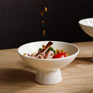 Piatto per Frutta in Ceramica Stile Corte, Ciotola Minimalista, Piatto per Tè e Snack da Ristorante, Coppa Creativa Semplice per Gelato - Product Image 5