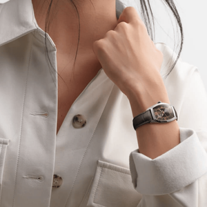 Reloj mecánico automático para mujer, caja tonneau, números romanos, correa de cuero, cristal de zafiro, reloj de pulsera Longinesing - Product Image 2