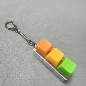 Bán Buôn Ba-Nút <span class=keywords><strong>LED</strong></span> Keycaps <span class=keywords><strong>Keychain</strong></span> Fidget <span class=keywords><strong>Keychain</strong></span> Làm Giảm Căng Thẳng Kẹo Màu Bấm Keycap <span class=keywords><strong>Keychain</strong></span> Cho Căng Thẳng Cứu Trợ - Product Image 4