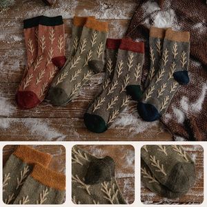 Calcetines de Moda Gruesos de Algodón Peinado para Invierno, Calcetines Térmicos de Lana Suaves y Acogedores para Mujer - Product Image 2