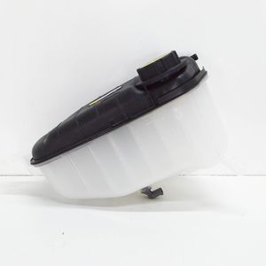 <span class=keywords><strong>Prix</strong></span> de gros Vase d'expansion de liquide de refroidissement pour <span class=keywords><strong>Jaguar</strong></span> <span class=keywords><strong>F</strong></span> <span class=keywords><strong>Type</strong></span> Couple Vase d'expansion C2P25607 - Product Image 4