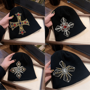 Gorro de Punto con <span class=keywords><strong>Cruz</strong></span> de Pedrería Hecho a Mano de Lujo Yihaoyi para Mujer, Gorro de Invierno Cálido, Gorra de Diseñador, Moda Urbana - Product Image 3