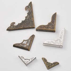 Wenzhou Platinum Link Decorative Corner Brackets Metal Embossed For <b>Gift</b> <b>Box</b> Craft Hardware Accessories - Product Image 3