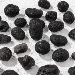 2-5cm <span class=keywords><strong>di</strong></span> ruvido Meteorite ceco ruvido nero sciolto roccia grezza minerale campione <span class=keywords><strong>di</strong></span> cristallo irregolare <span class=keywords><strong>pietre</strong></span> per la decorazione del giardino <span class=keywords><strong>di</strong></span> casa - Product Image 3