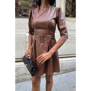 เดรสหนังแขนบอลลูนรัดเข็มขัด รุ่น 2921 เอวสม็อค ทรงเข้ารูปและบานออก ผ้าทอ เหมาะสำหรับงานปาร์ตี้และใส่ลำลอง - Product Image 4