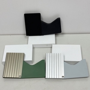 Portefeuille universel de luxe en alliage d'aluminium, porte-cartes métallique rayé pour bagages, avec clip et logo, vente en gros - Product Image 5