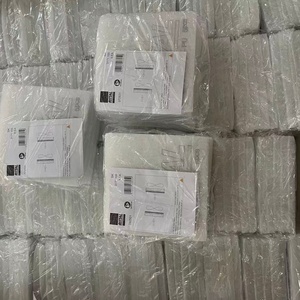 แผ่นกรองใยเคมี Rittal รุ่น SK 3171100 ขนาด 173*173*17 มม. รูปทรงสี่เหลี่ยม สำหรับชุดกรอง บรรจุ 5 ชิ้นต่อแพ็ค ทนความร้อน 100 - Product Image 4