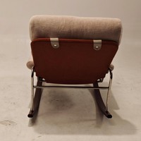 Fauteuil de loisirs Arch en cuir PU ciré avec structure en acier inoxydable et pieds en bois courbé
