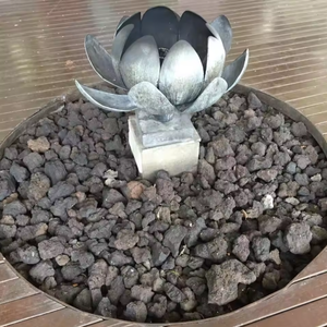 Pierre de lave Scoria Pumice - Pierre paysagère volcanique de Bali - Basalte naturel pour extérieur 120x120mm - Product Image 3