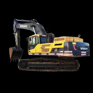 Excavadora de cadenas Volvo EC480DL usada de 48 toneladas, modelo 2022, con bomba Kawasaki y motor de rodamientos - Excelente estado - Product Image 2