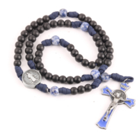 Collier pour homme en perles de bois, chapelet religieux catholique en paracorde robuste, avec pendentif crucifix et médaille personnalisée pour la prière, vente en gros