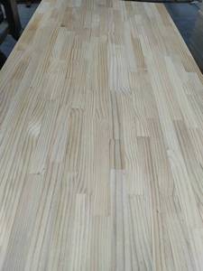 <span class=keywords><strong>Planche</strong></span> en pin naturel à jointures à l'ongle, couleur naturelle, utilisée pour les revêtements de sol ou les meubles - Product Image 3