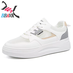 Zapatos Deportivos de Malla Transpirable para Mujer, Ligeros, con Suela Gruesa Antideslizante, para Caminar en Otoño, Verano y Primavera - Product Image 1