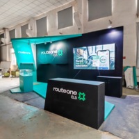 Stand d'exposition modulaire 10x20 pieds réutilisable pour salon professionnel, installation facile, design personnalisé pour Tech Expo