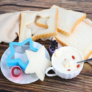 28Pcs Thép Không Gỉ Bánh Mì Bánh Sandwich <span class=keywords><strong>Cutter</strong></span> Và Niêm Phong <span class=keywords><strong>Set</strong></span> Phim Hoạt Hình Hình Tự Làm Ăn Trưa Bento Hộp Phụ Kiện Kit - Product Image 4