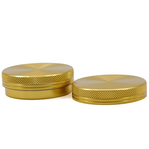 Venta al por mayor de fábrica: <span class=keywords><strong>Mini</strong></span> molinillo de hierbas de 50 mm, de 2 capas, de aleación de aluminio, multicolor, para tabaco, con logotipo personalizado - Product Image 4