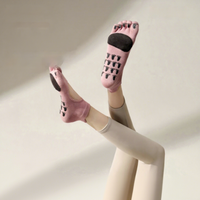Chaussettes de yoga et de Pilates à cinq doigts sans talon, semelle en coton, antidérapantes, pour femmes, vente en gros, directement du fabricant