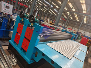 Tôle ondulée de type baril automatique faisant la largeur d'alimentation de la machine 1200mm avec pompe à moteur à engrenages de composants de noyau - Product Image 2