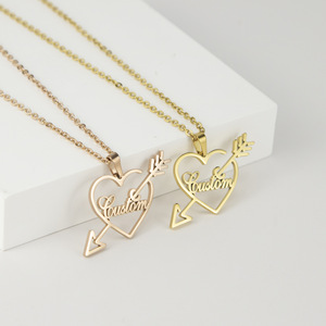 Collares de Acero Inoxidable con Nombre Chapado en Oro Personalizados, Joyería con Palabras Personalizadas, Collar de Corazón para Parejas, Regalos para Mujeres - Product Image 3