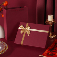 Boîtes en carton personnalisées sur mesure avec couvercle et base pour l'emballage de vêtements, chaussettes, châles de marque de luxe, boîte cadeau de Noël