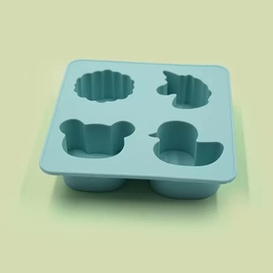 <b>Hot</b> Sale Gray 4-Grid Shaped Silicone Ice Mold with Lid BPA-Free Flexible Ice Cube Tray Easy Release Ice <b>Maker</b> for <b>Drinks</b> - Product Image 1