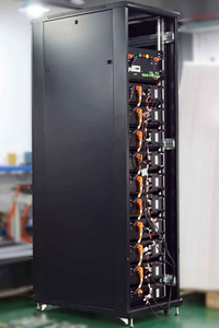 ตู้เก็บพลังงานพลังงานแสงอาทิตย์ไฮบริดแบบตะแกรงระบายความร้อน50KW 100KW พร้อมแบตเตอรี่ Lfp 100KWH 200KWh - Product Image 4