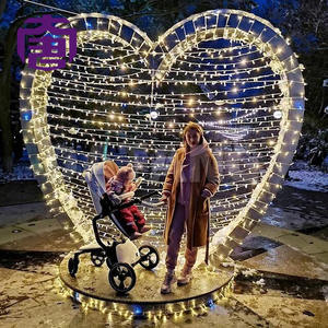 Luces Decorativas Impermeables 3D en Forma de Arco de Corazón para Parques al Aire Libre, Festivales Temáticos de Amor, Navidad e Instalaciones para Eventos Especiales - Product Image 5