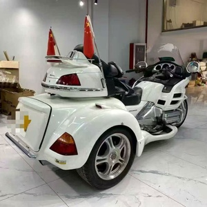Motocicleta Usada Goldwing 1800 <span class=keywords><strong>de</strong></span> Gran Cilindrada, <span class=keywords><strong>Tres</strong></span> <span class=keywords><strong>Ruedas</strong></span>, Refrigerada por Agua, Fabricada en Japón - Product Image 4