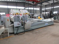 Sierra de Corte de Precisión CNC Integrada de Doble Cabezal con Alimentación Automática para Perfil de Aluminio
