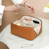 Trousse de Toilette en Cuir PU, Sac de Rangement Portable Grande Capacité Quatre Couleurs, Idéal pour les Voyages