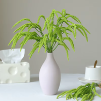 Vente en gros de tiges artificielles suspendues d'amarante verte, de feuillage vert déroulant 'Larmes de l'amoureux' pour la décoration florale de mariages et de maisons