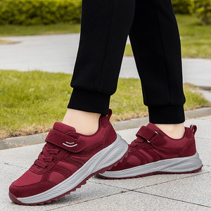 Zapatos de malla para caminar para mujer, zapatos deportivos ligeros y transpirables para primavera, para madres mayores, talla grande, ajuste ancho - Product Image 3