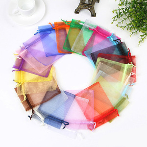 7x9 9x12 <span class=keywords><strong>10x15</strong></span> 13x18cm Luxe Pas Cher Prix Coloré <span class=keywords><strong>Organza</strong></span> Cadeau Sacs Cordon Bonbons Bijoux Emballage Sac Avec Logo Personnalisé - Product Image 2