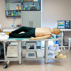 Geavanceerde Multifunctionele Medische Simulator Voor Noodtraining Simulator - Product Image 3
