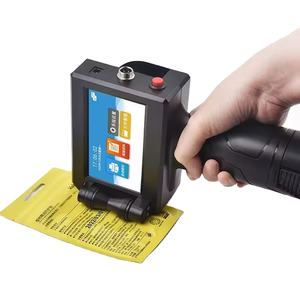 Imprimante d'étiquettes portable automatique pour boîtes, bouteilles, sacs en plastique, sacs en papier, cartons, encre à séchage rapide - Product Image 1