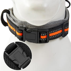 Cuerda de tracción retráctil para mascotas al aire libre usable extensión automática contracción tracción <span class=keywords><strong>collar</strong></span> de perro reflectante - Product Image 3