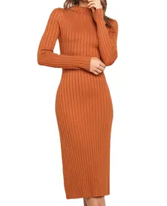 ชุดเดรสสเวตเตอร์ของผู้หญิงชุดเดรส Maxi คอเต่าผ้าถักสีส้ม