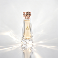 Flacon de parfum de luxe carré en verre transparent avec base à facettes et pulvérisateur à pompe - Capacité 100 ml, MOQ 100 pièces en boîte